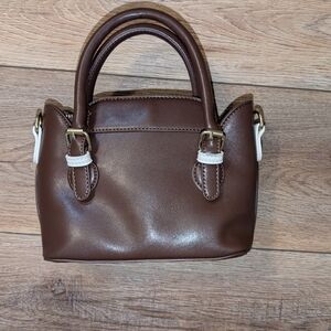 Elegant Brown Leather Handbag
